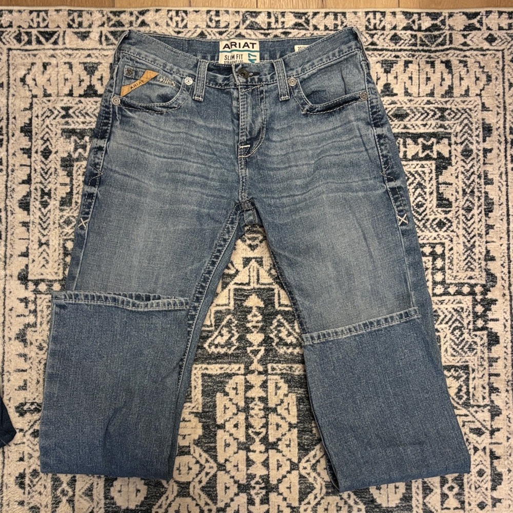 Ariat Men's Relaxed Fit Blue Jeans